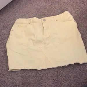 Yellow denim skirt